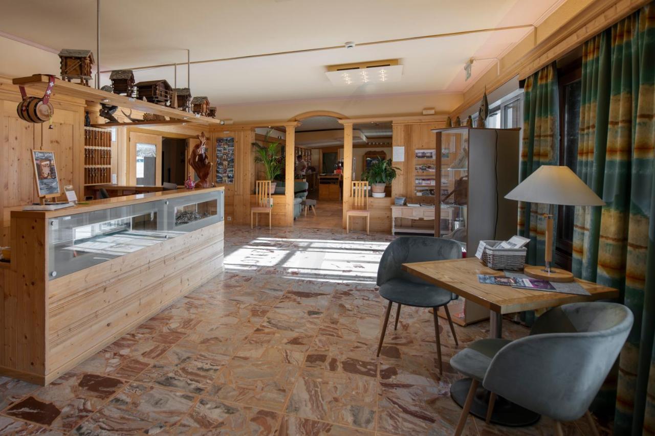 Hotel Le Beausite Saint-Luc Eksteriør bilde